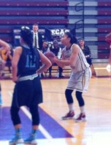 Karen Mak, the team’s captain, added 10 rebounds and 8 steals to help claim the tournament’s Most Outstanding Player award for her overall efforts in the final and semifinal—a 65-40 rout of No. 4 Centenary College played at Brooklyn College, in which she posted 7 points, 7 boards and 6 assists. 