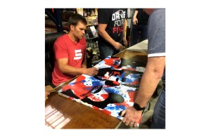 bernard_solco_tom_brady_signing_no2